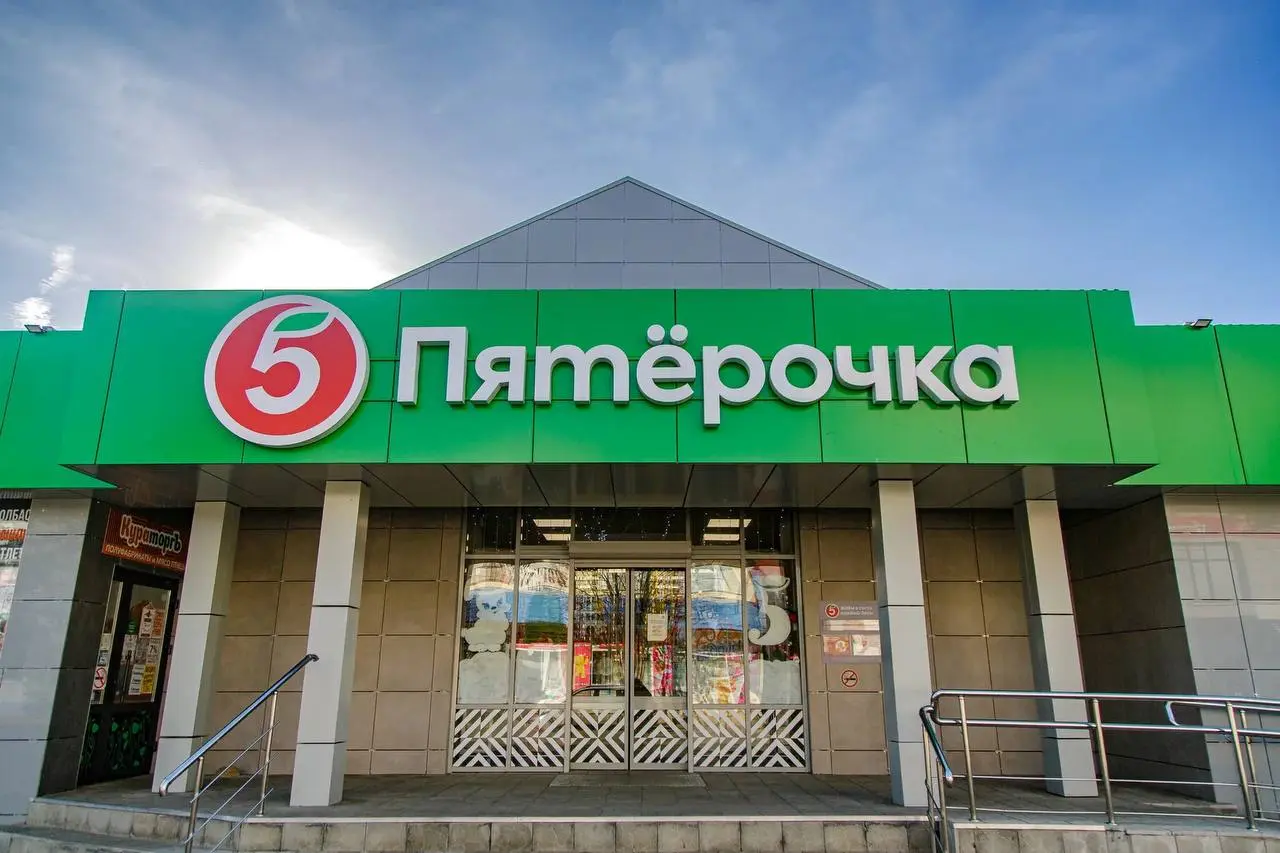 Сотрудники Пятёрочки выйдут на подиум на Неделе моды в Москве | Сетка — социальная сеть от hh.ru