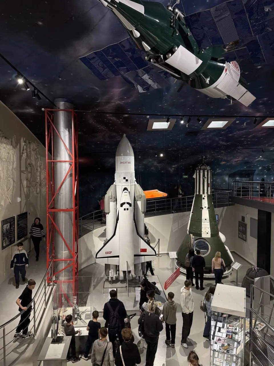 🏛️В понедельник начинается Московская Музейная неделя
Музеи из списка можно посетить бесплатно в определенный день с 9 по 15 марта
▫️Необходима регистрация
📲Подпишитесь на Вдвижении
#музеи #бесплатно
... | Сетка — социальная сеть от hh.ru