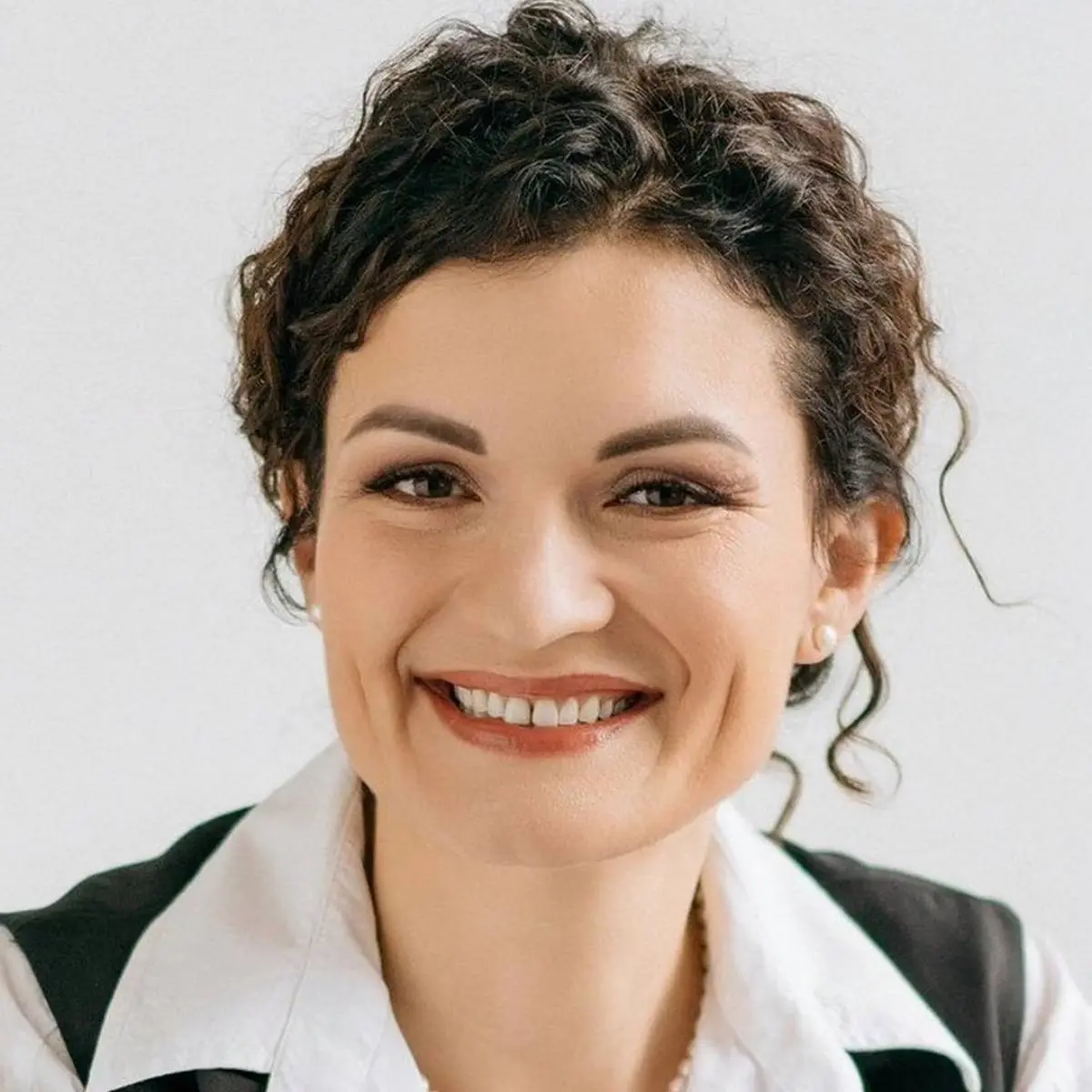 Елена Щербина