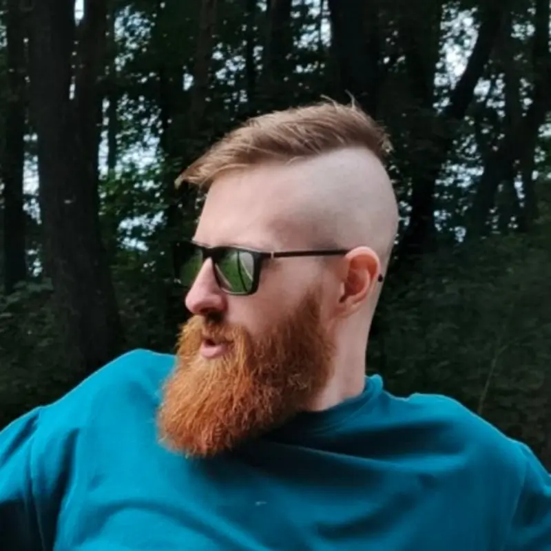 Максим Исаев | Сетка — социальная сеть от hh.ru