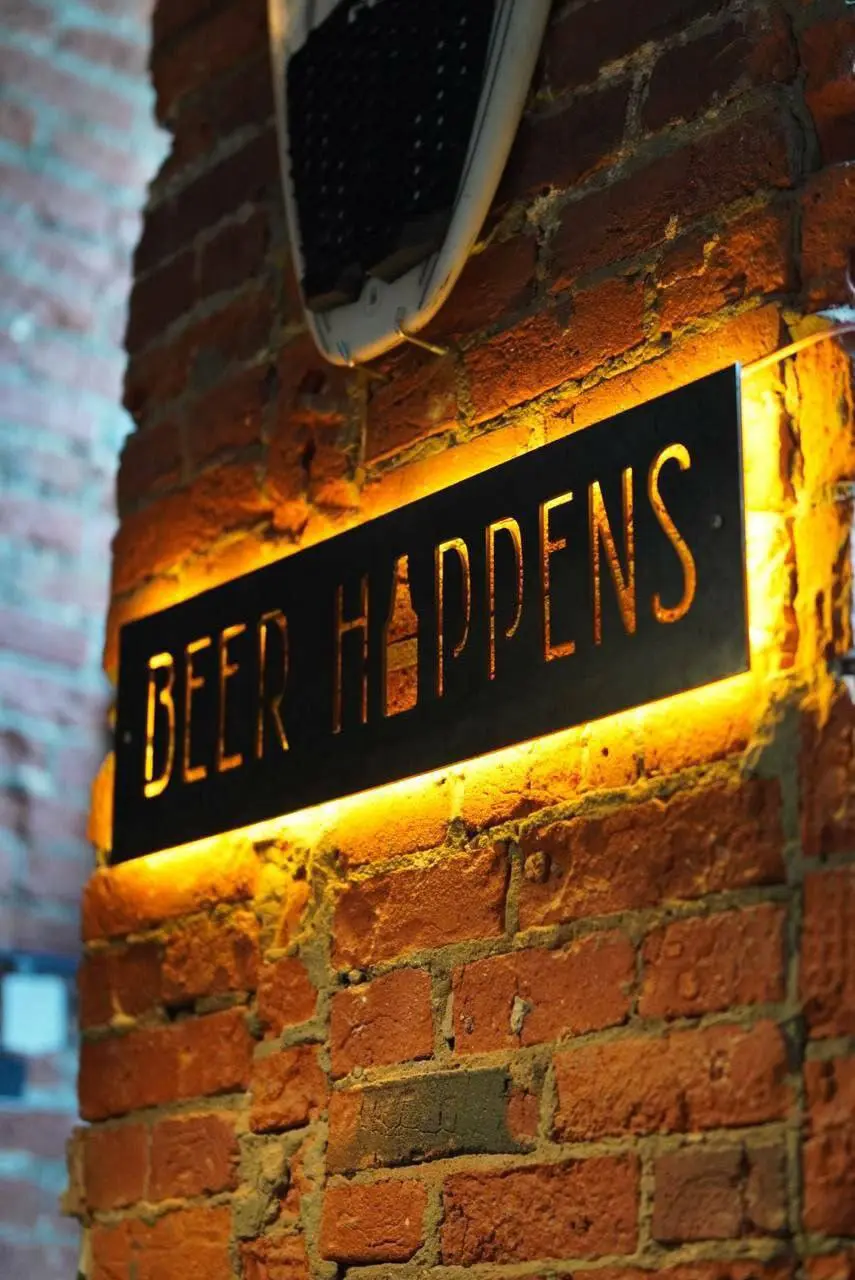 РАБОТНИК ЗАЛА - ОФИЦИАНТ
От 2 700₽/смена
Бар Beer Happens
• Москва, м. Сухаревская
• Рестораны/Кафе
• +79772864640
В этом посте были ссылки, но мы их удалили по правилам Сетки | Сетка — социальная сеть от hh.ru
