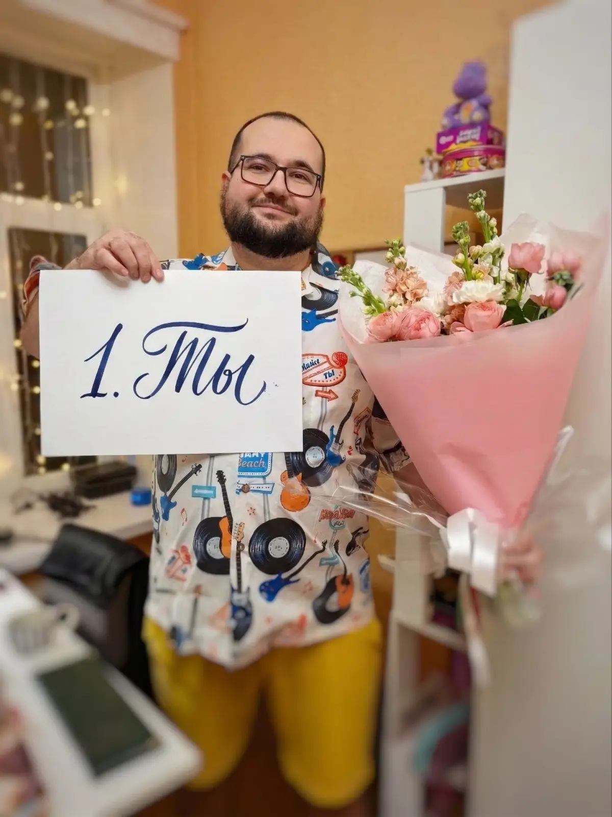 С 8 марта! | Сетка — социальная сеть от hh.ru