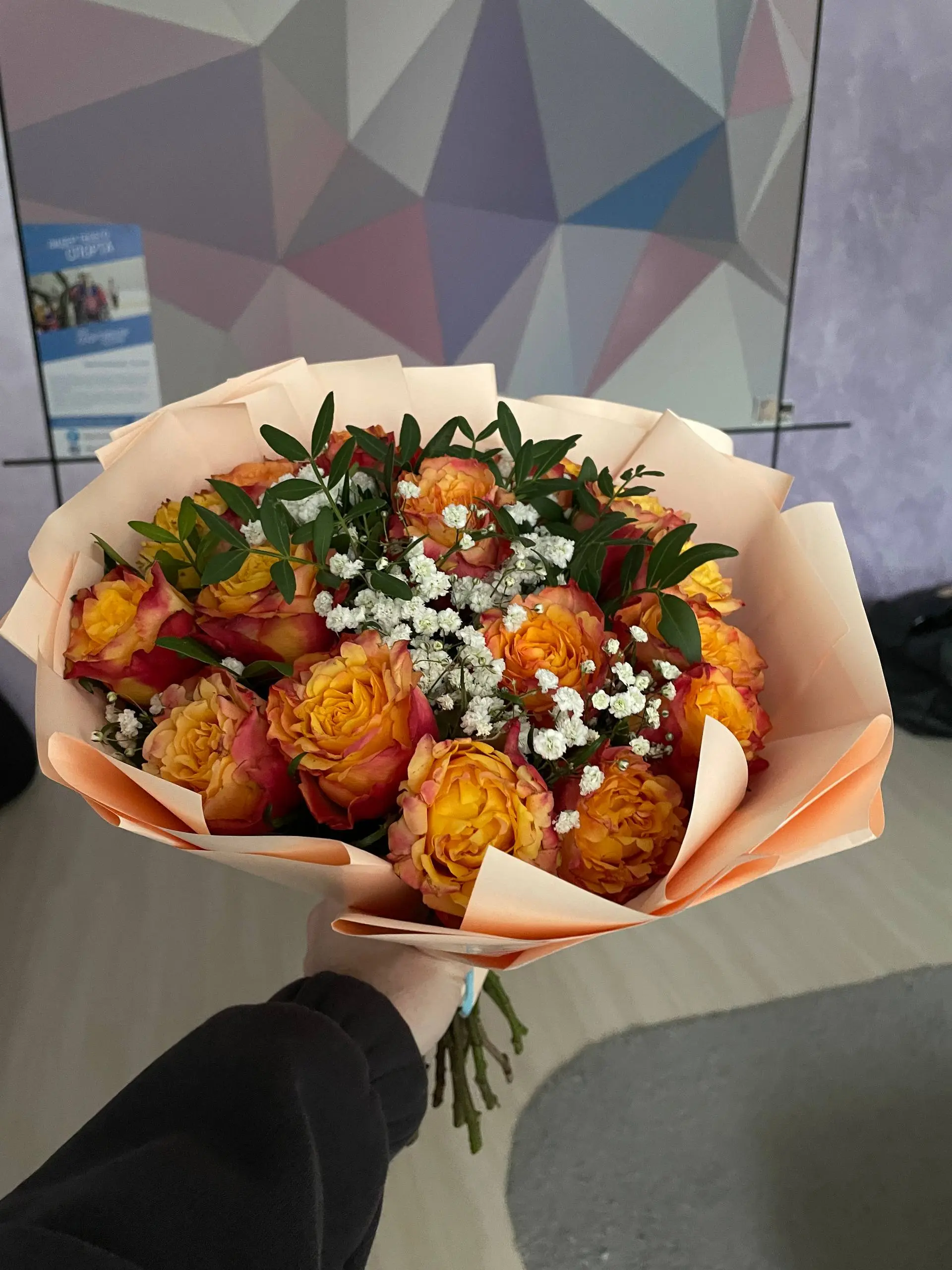 Дорогие дамы, девушки, подружки! 👯‍♀️
Я, конечно, совсем подзабил на канал в силу своей занятости.. | Сетка — социальная сеть от hh.ru