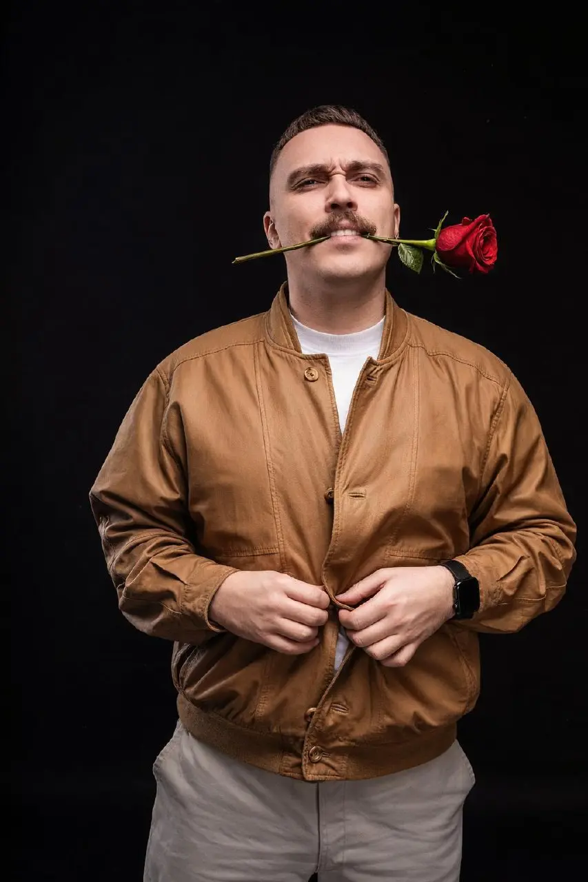 Девушки, женщины, дамы — с праздником вас! 🌷
Если бы не вы, рынок недвижимости давно бы состоял из холостяцких студий с матрасом на полу и унитазом напротив телевизора | Сетка — социальная сеть от hh.ru
