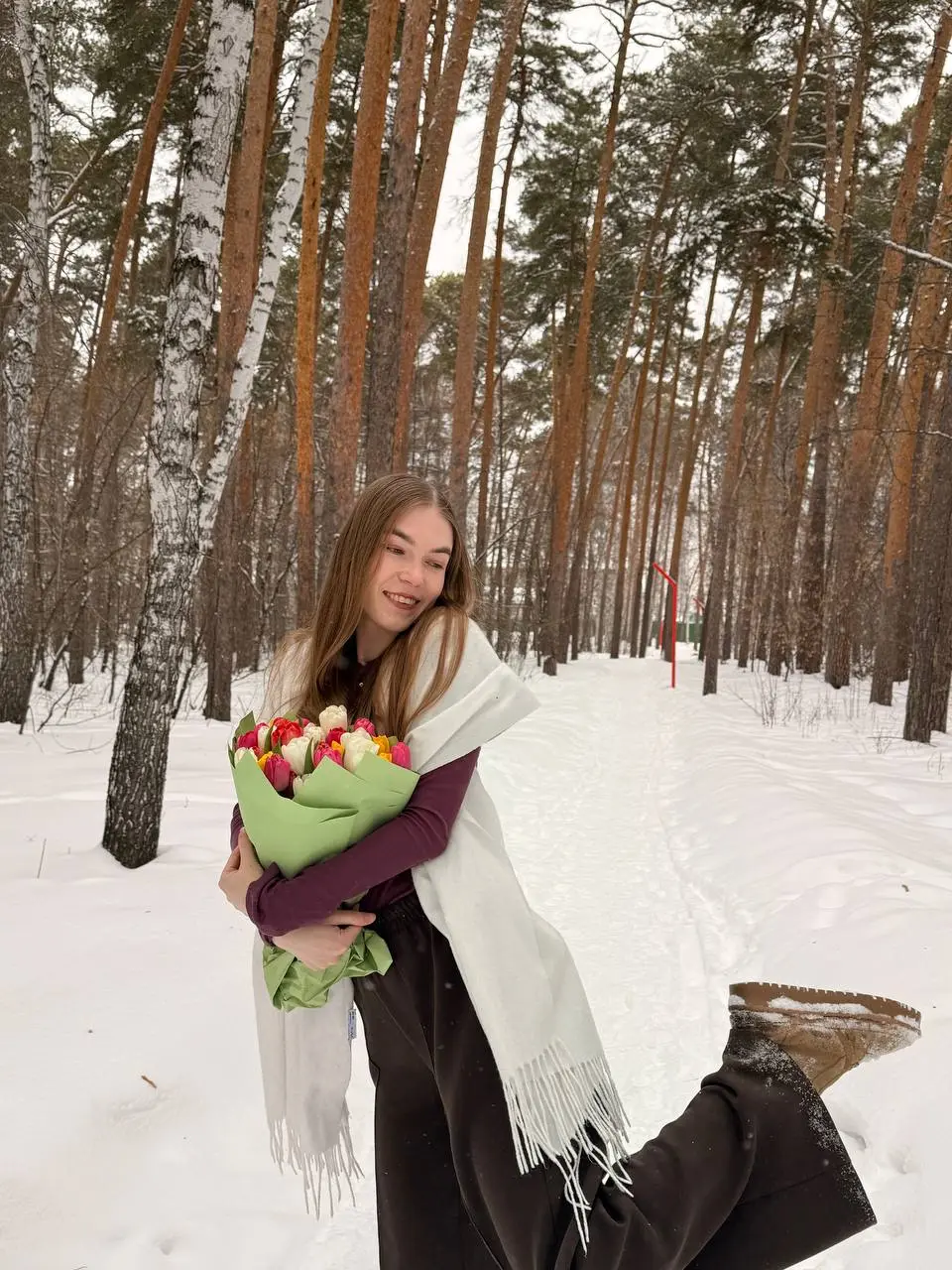 тюльпаны на столе, манты на кухне и дневной прокат на льду
🌷С 8 марта🌷🌷
Почему мы тратим столько времени, готовясь к тем временам, когда сможем делать то, что хотим, вместо того чтобы просто заниматьс... | Сетка — социальная сеть от hh.ru