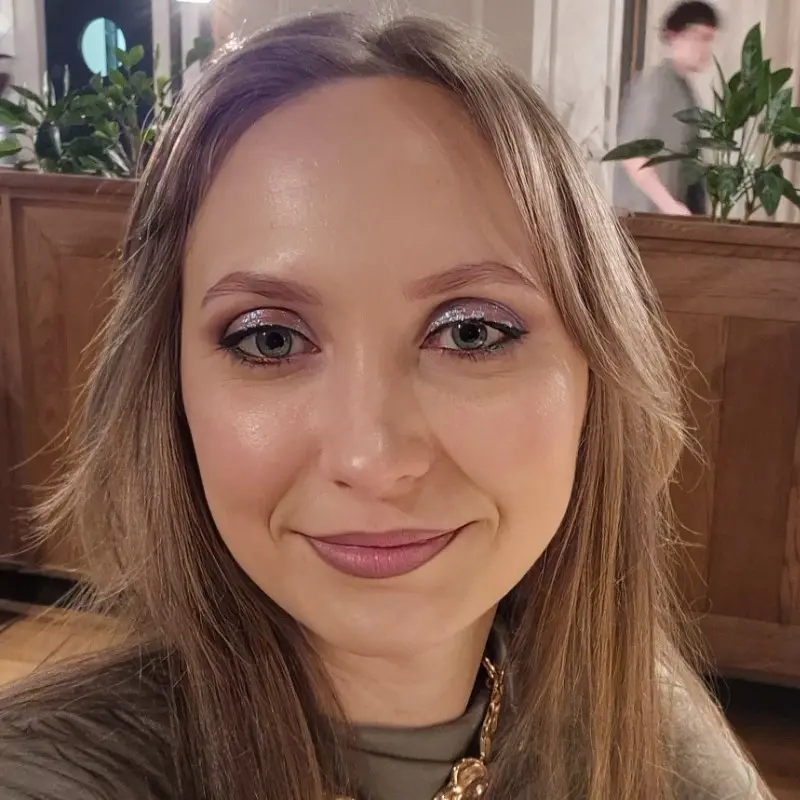 Влада Лайне