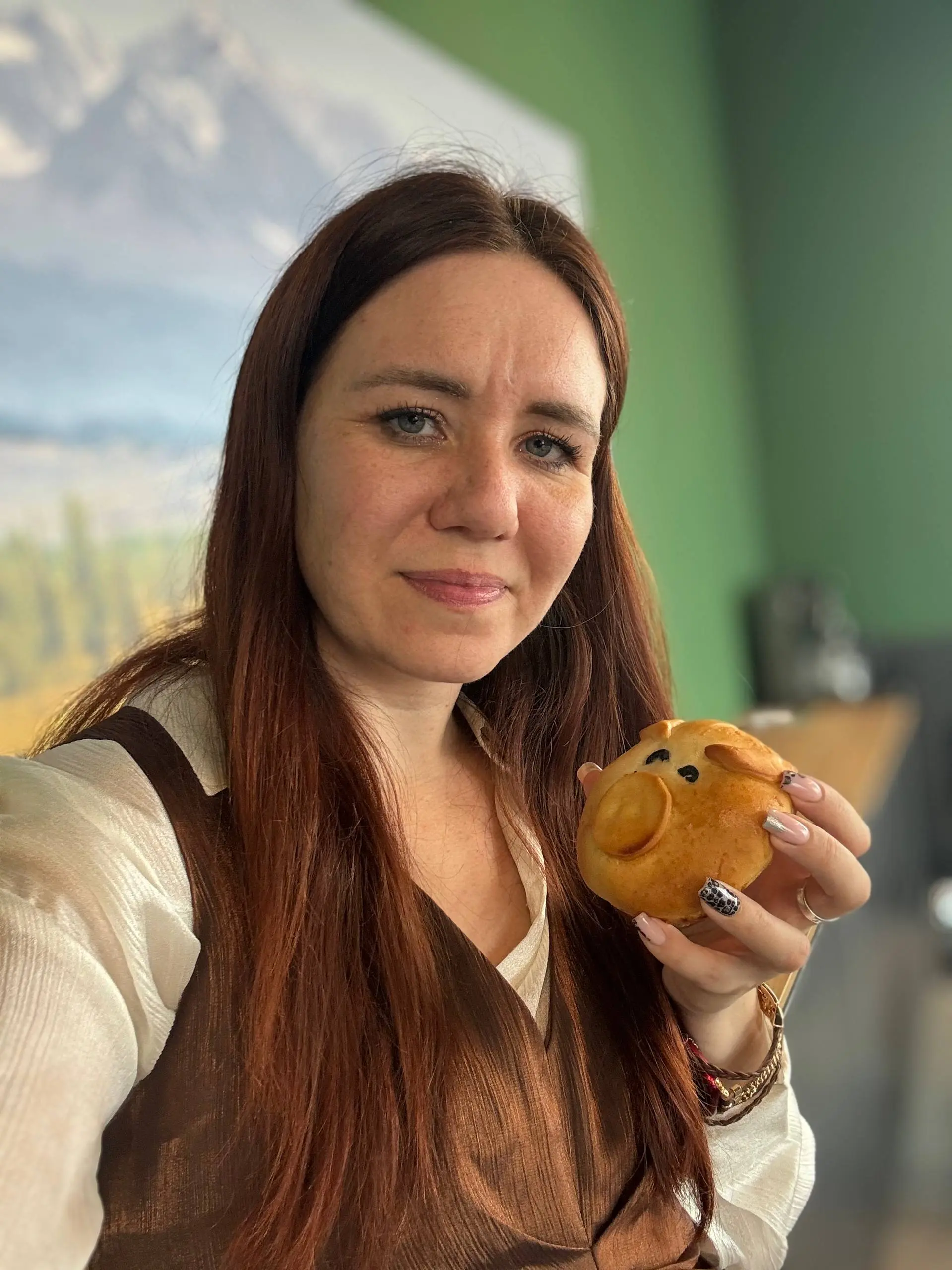 Давайте знакомиться!
Я-Екатерина
Руководитель танцевальной студии
Создатель фестиваля трансформации ТриГрани
Пишу стихи, сказки, создаю песни
Состою в команде у @ ведет людей в реализацию, авторство
Ж... | Сетка — социальная сеть от hh.ru