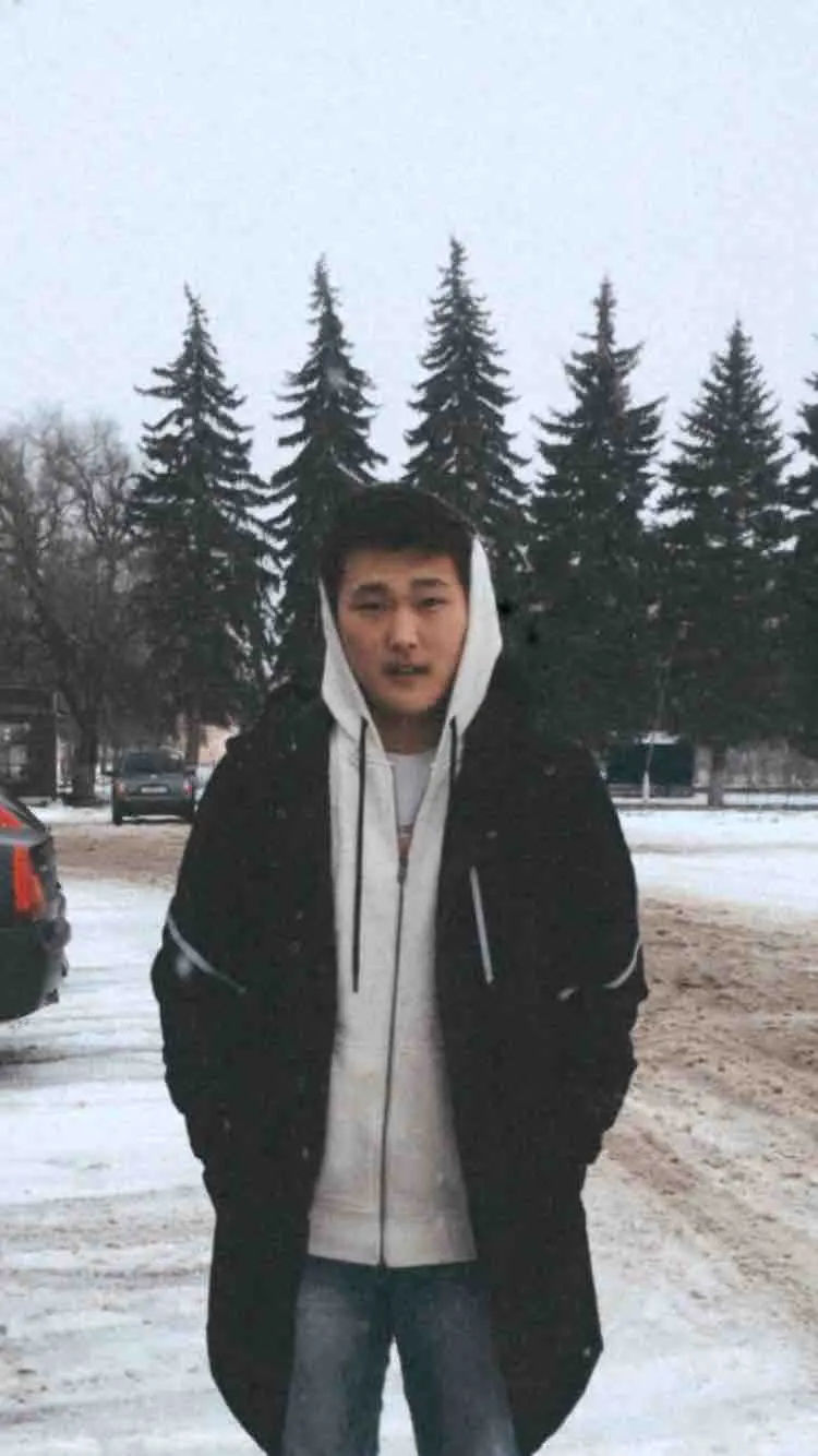 Денис Ли