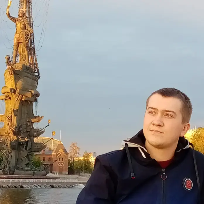 Андрей Ратанов