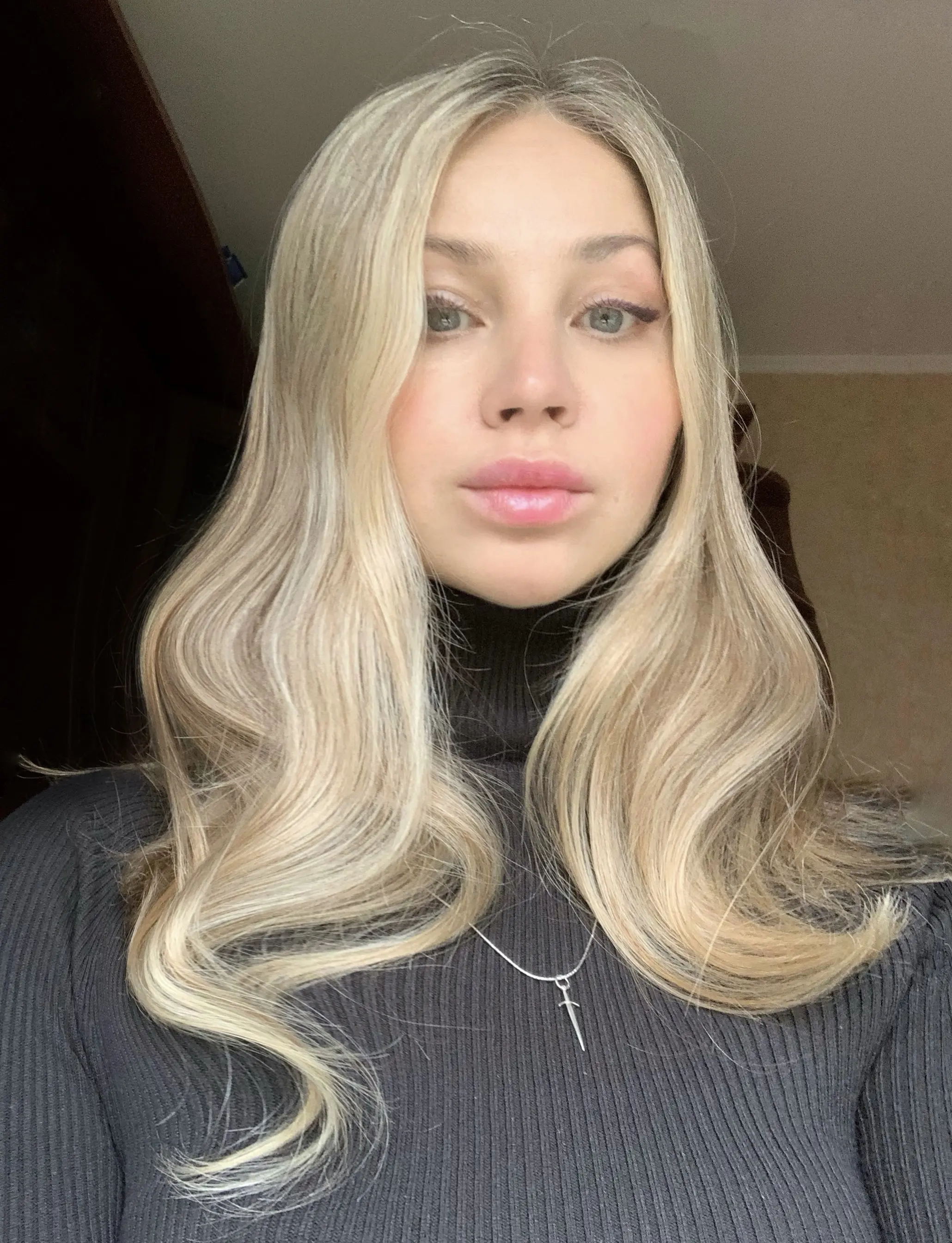 Елена Ос