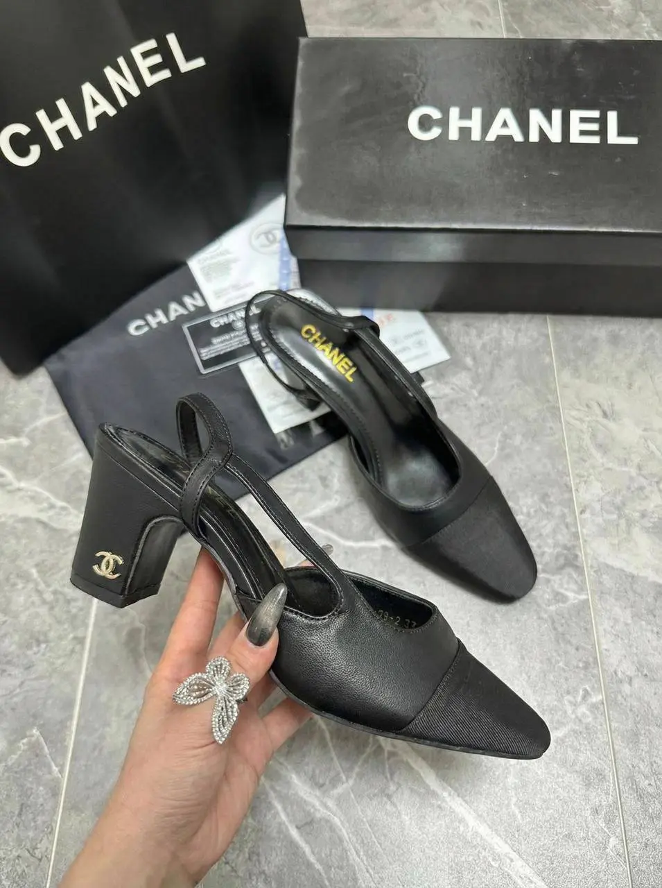 ▪️В наличии 36-40 размеры
▪️Цена 7.500₽
▪️Доставка-примерка по Москве
▪️ @byMarybelle
▪️Отправка в регионы ✈️ в этот же день | Сетка — социальная сеть от hh.ru