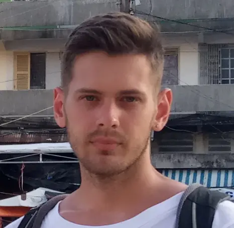 Дмитрий Шремзер
