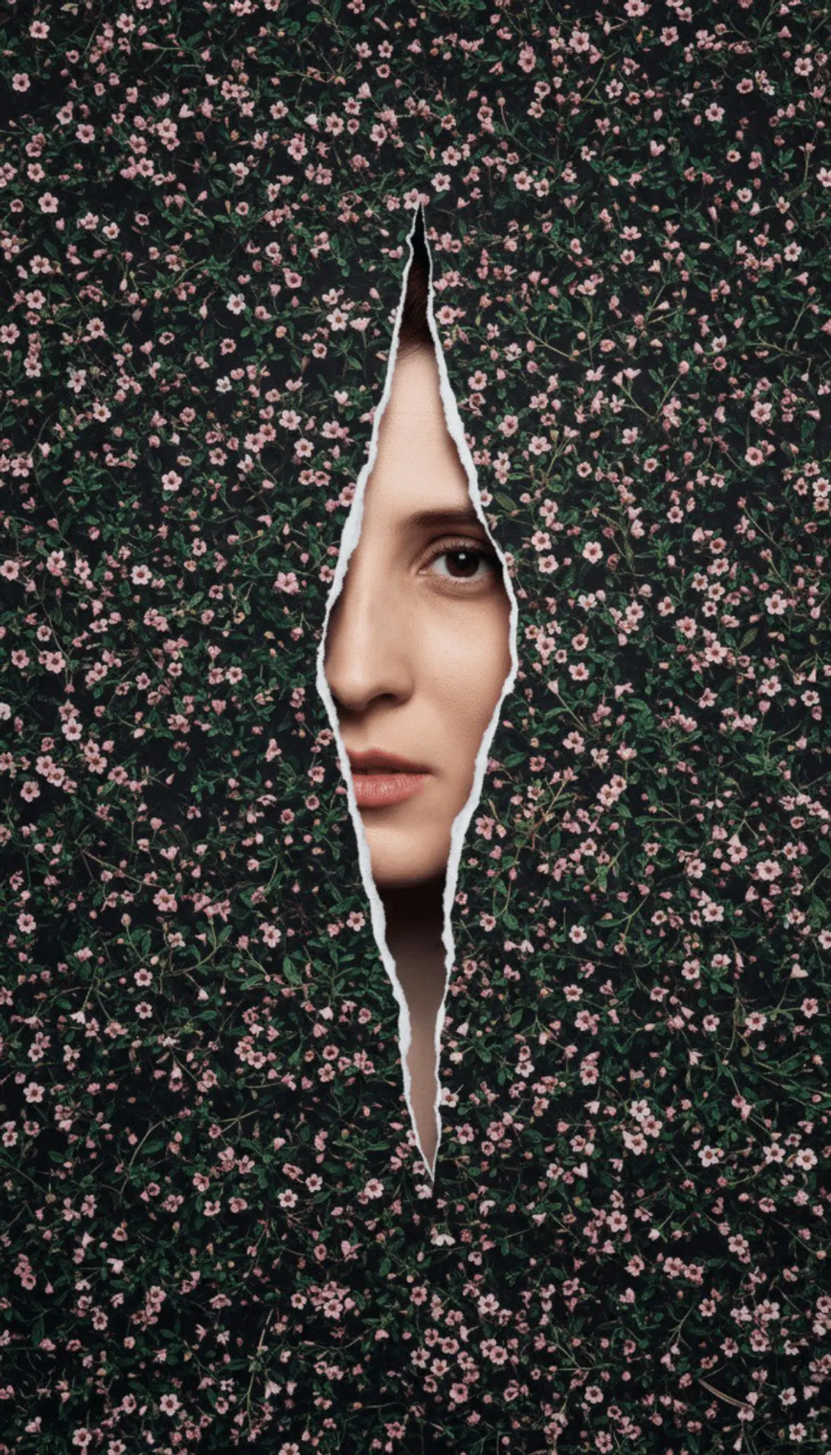 В моей индустрии эстетика- это баланс математики и искусства.
Чтобы лицо «звучало» гармонично, важна работа с самой основой | Сетка — социальная сеть от hh.ru