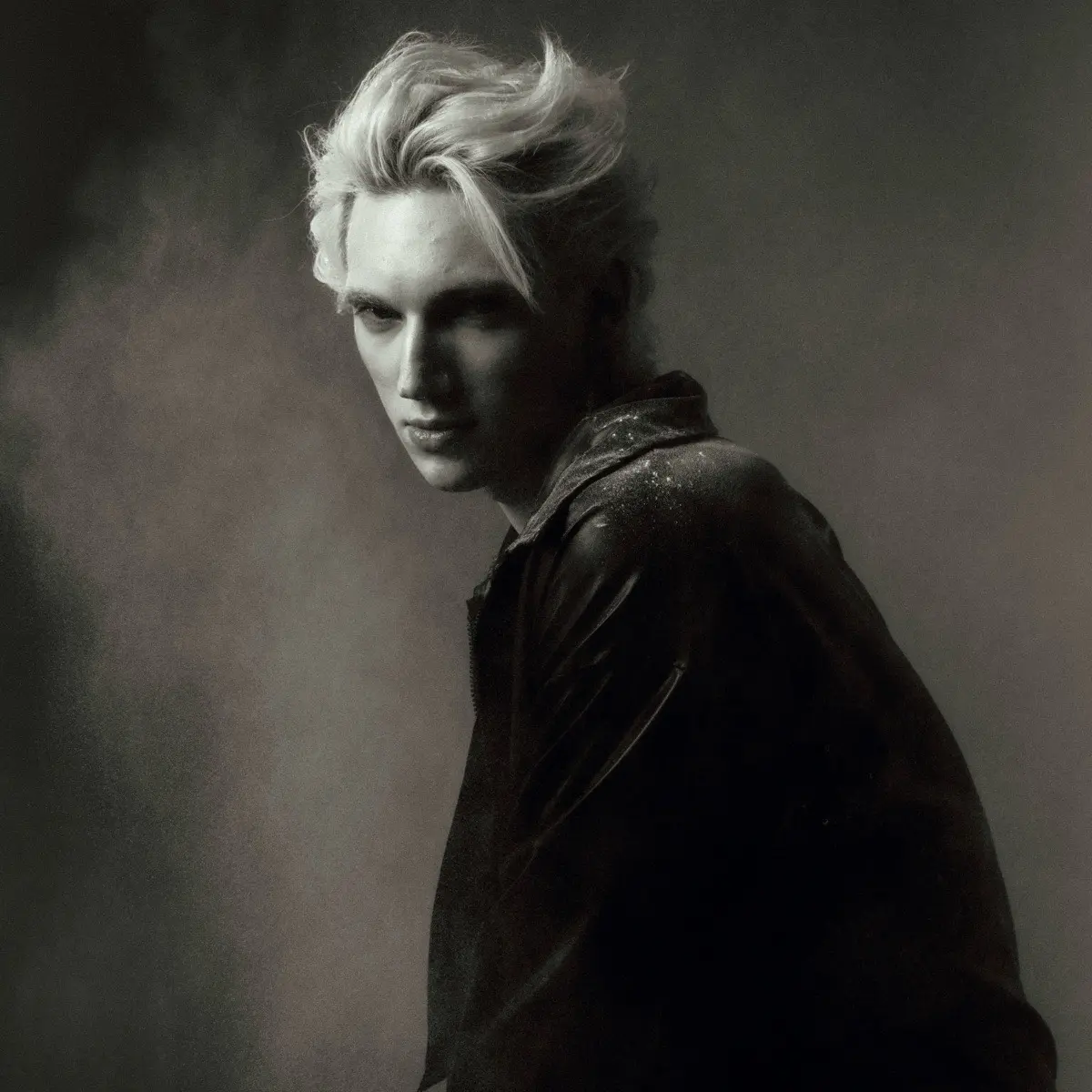 Лео Марьин | Сетка — социальная сеть от hh.ru