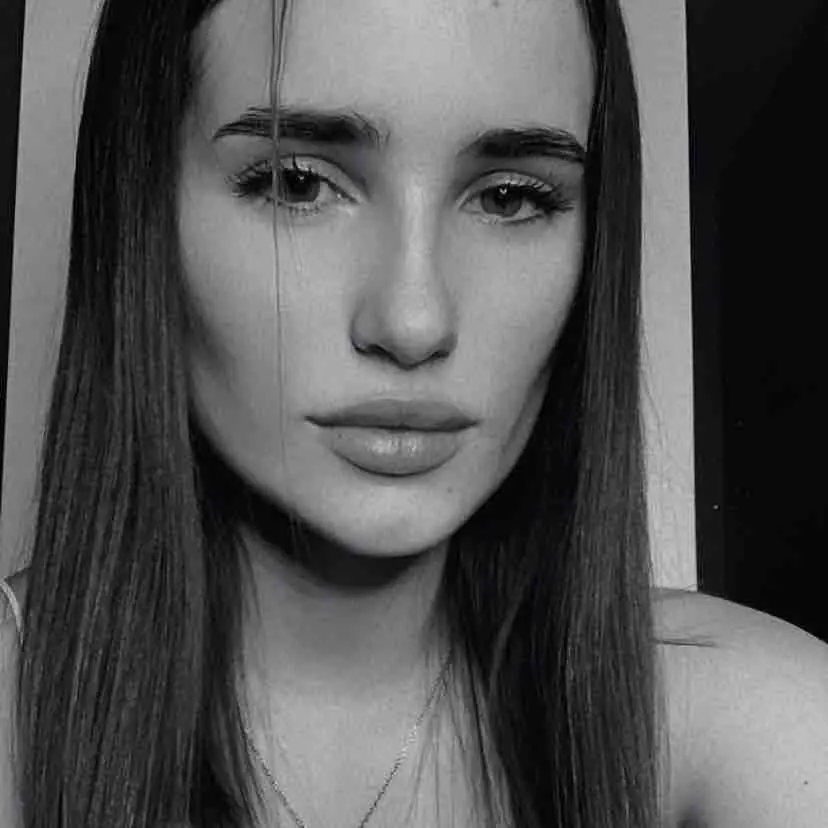 Елена Иванова