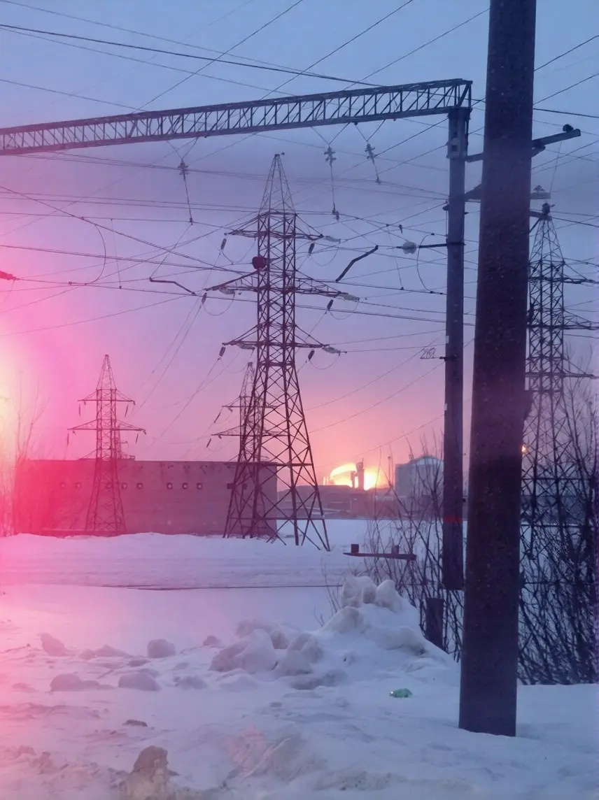 БПЛА атаковали Тольятти (Самарская область).
Целью атаки стало предприятие «КуйбышевАзот». | Сетка — социальная сеть от hh.ru
