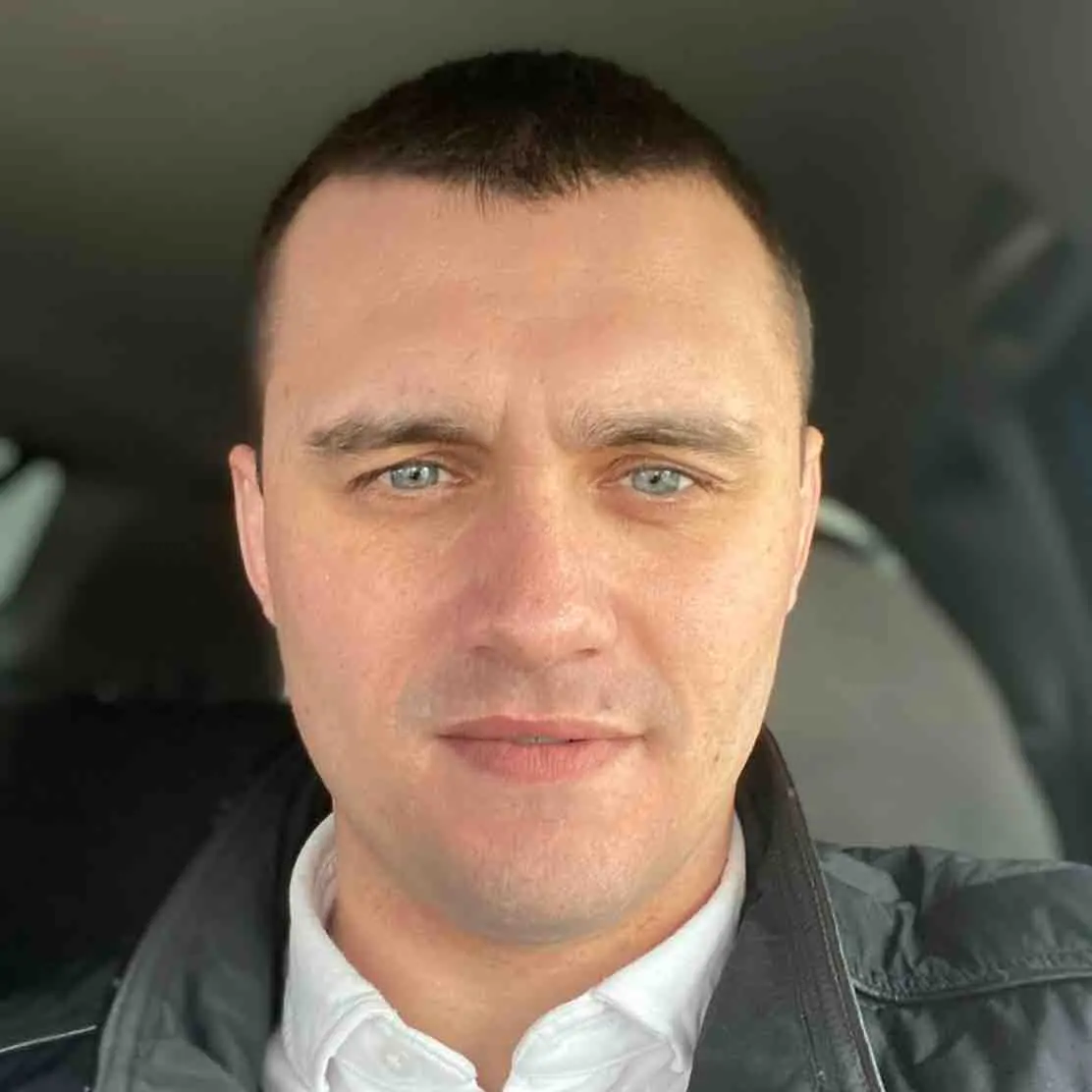 Дмитрий Баринов