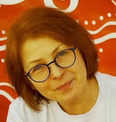 Елена Саламатова