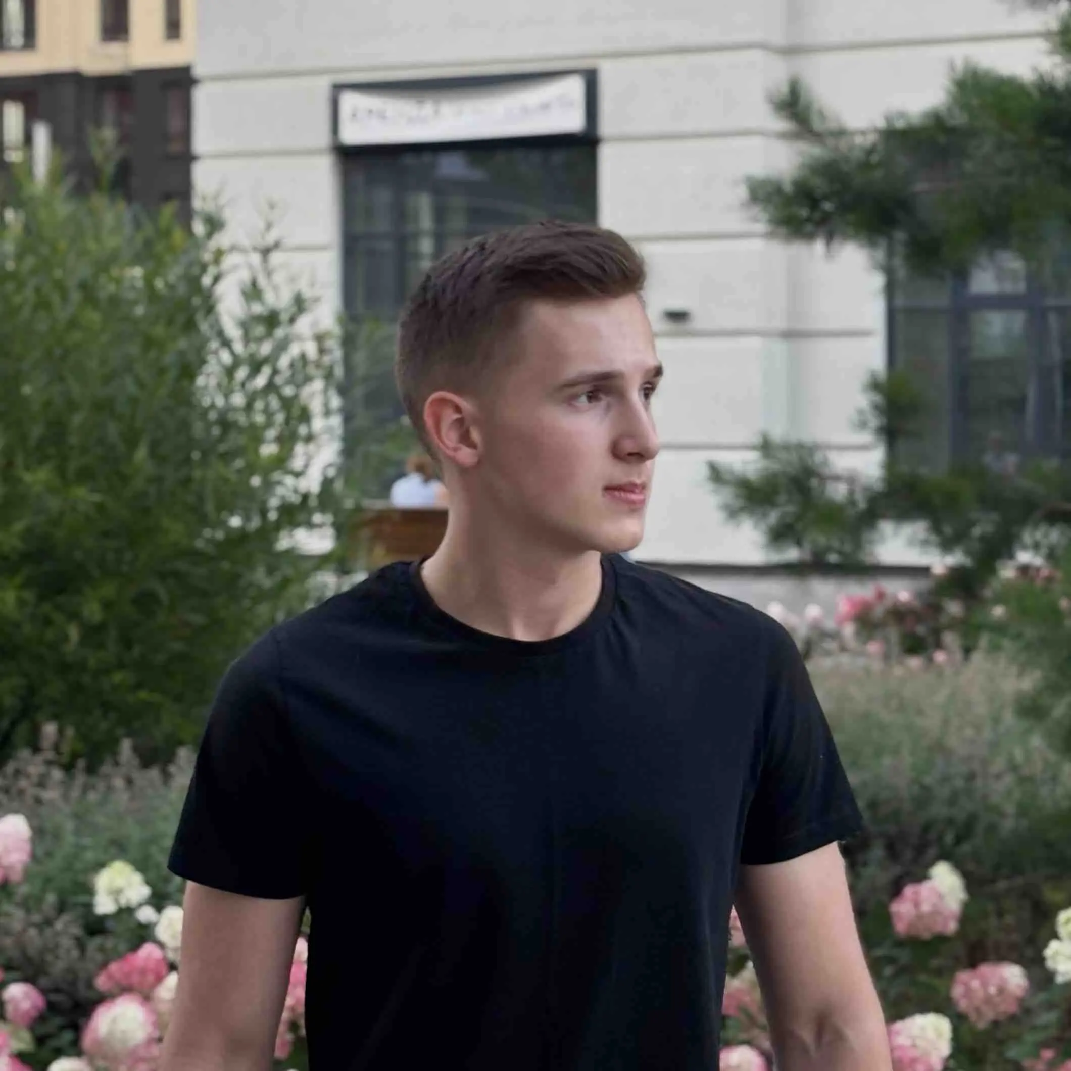 Евгений Шакин