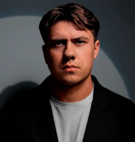 Илья Нечаев