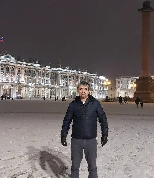 Азизжон Игамбердиев