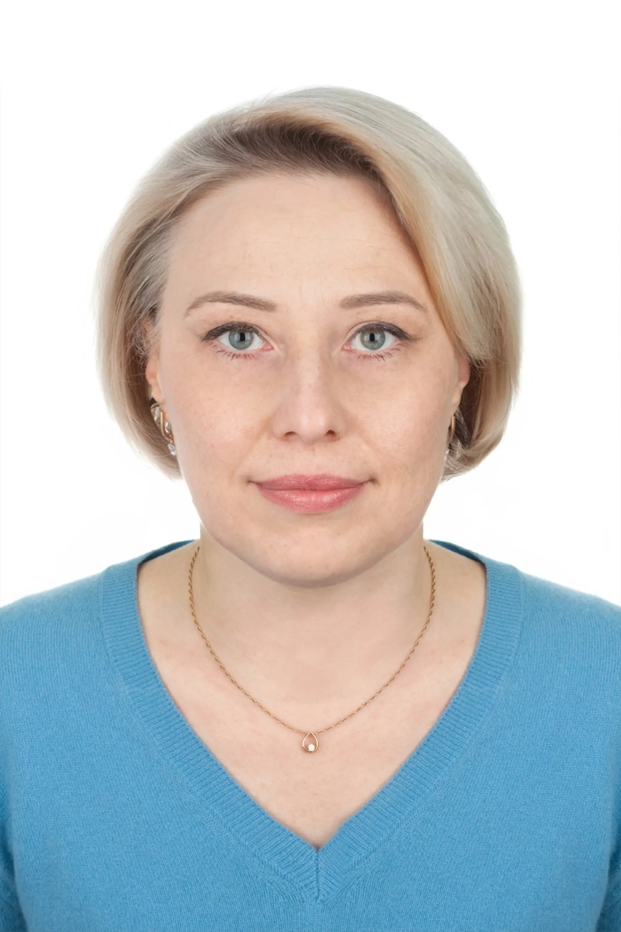 Елена Назарова