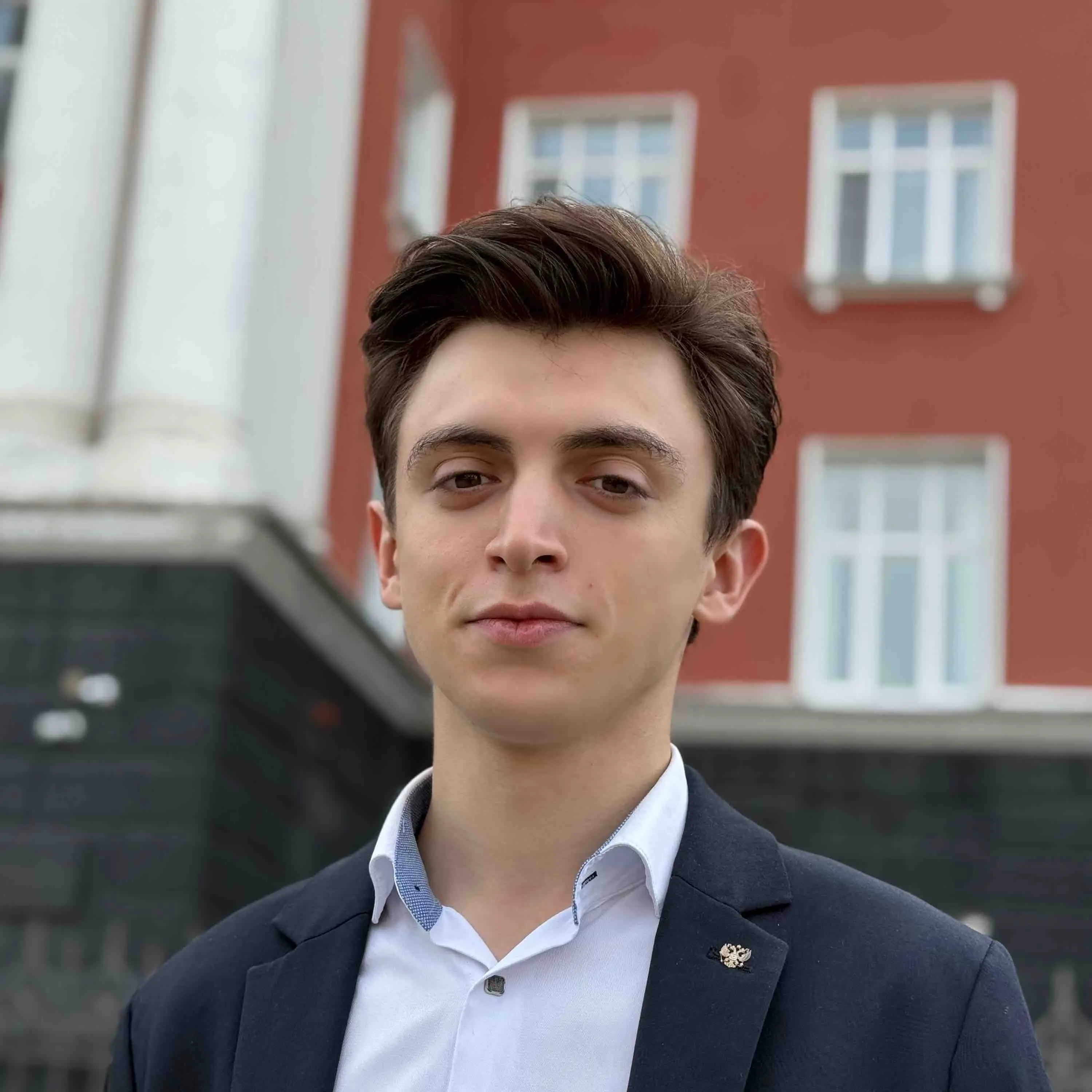 Максим Ломакин
