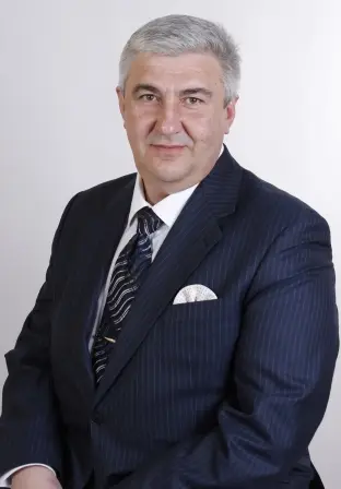 Антон Мирошников
