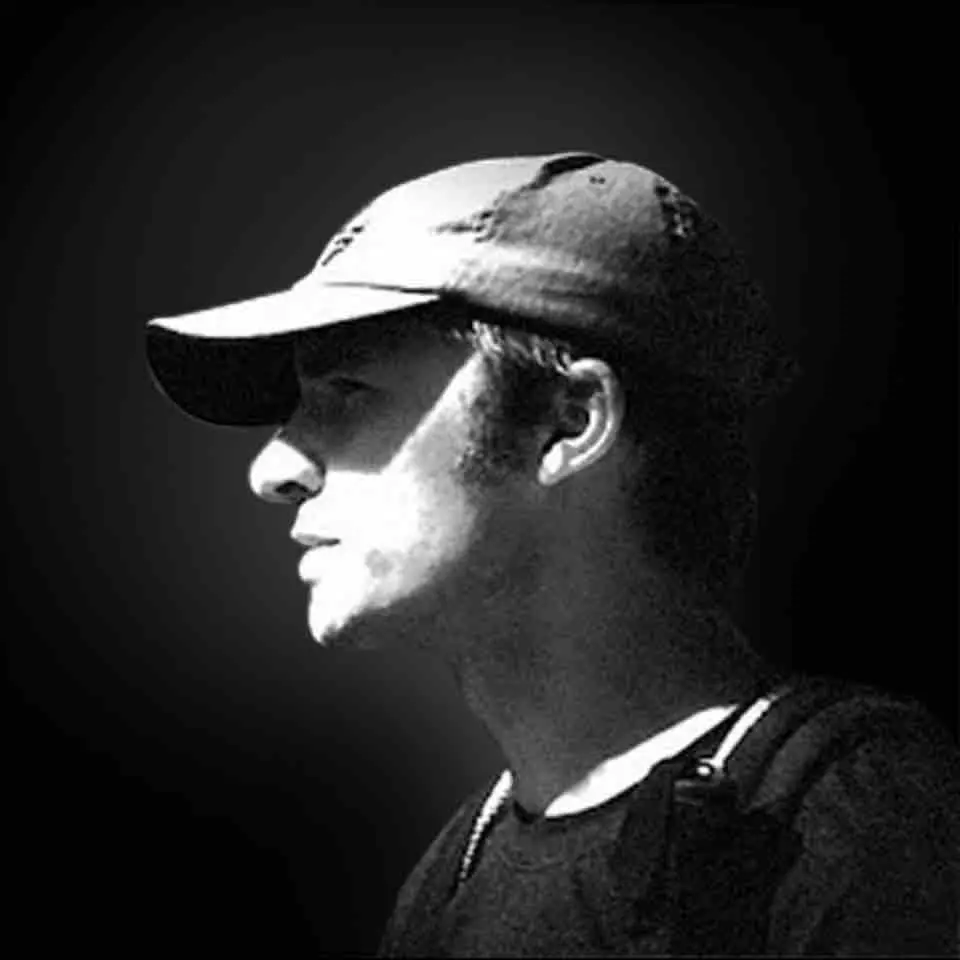 Михаил Пономарёв