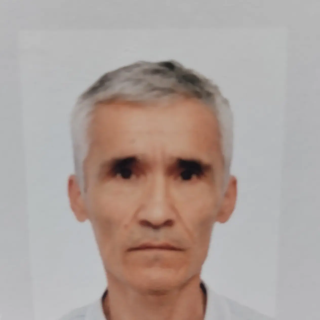 Алишер Уринбоев