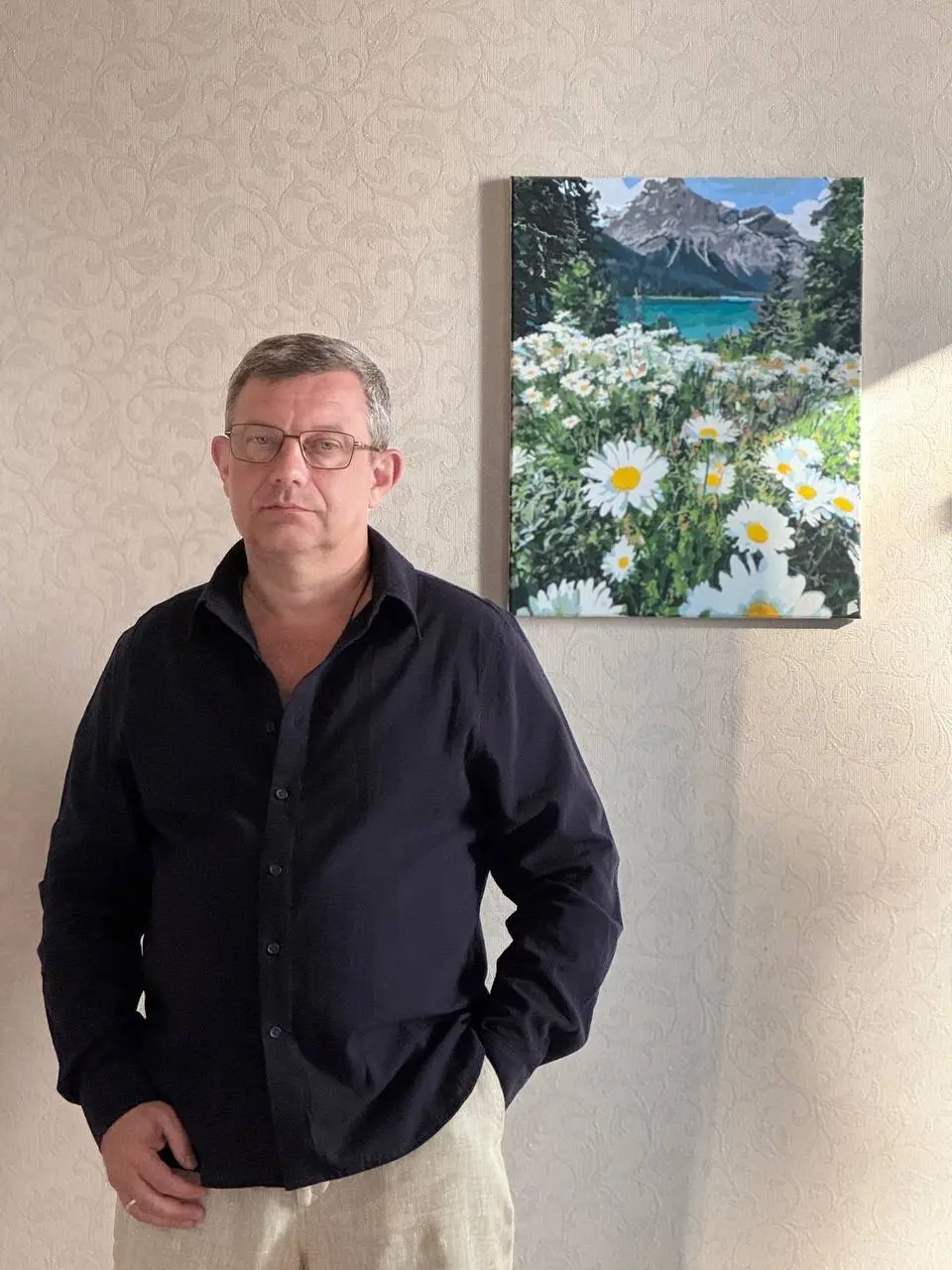 Юрий Комаров