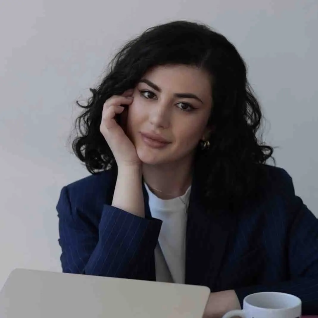 Алина Лигидова | Сетка — социальная сеть от hh.ru