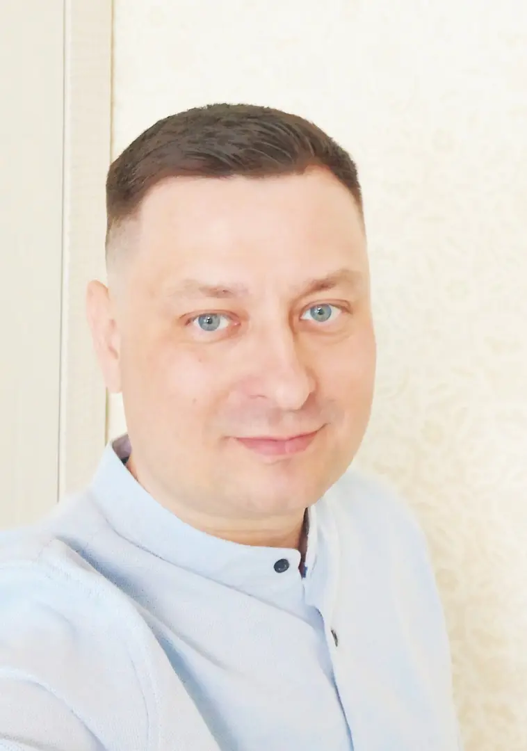 Сергей Ростов
