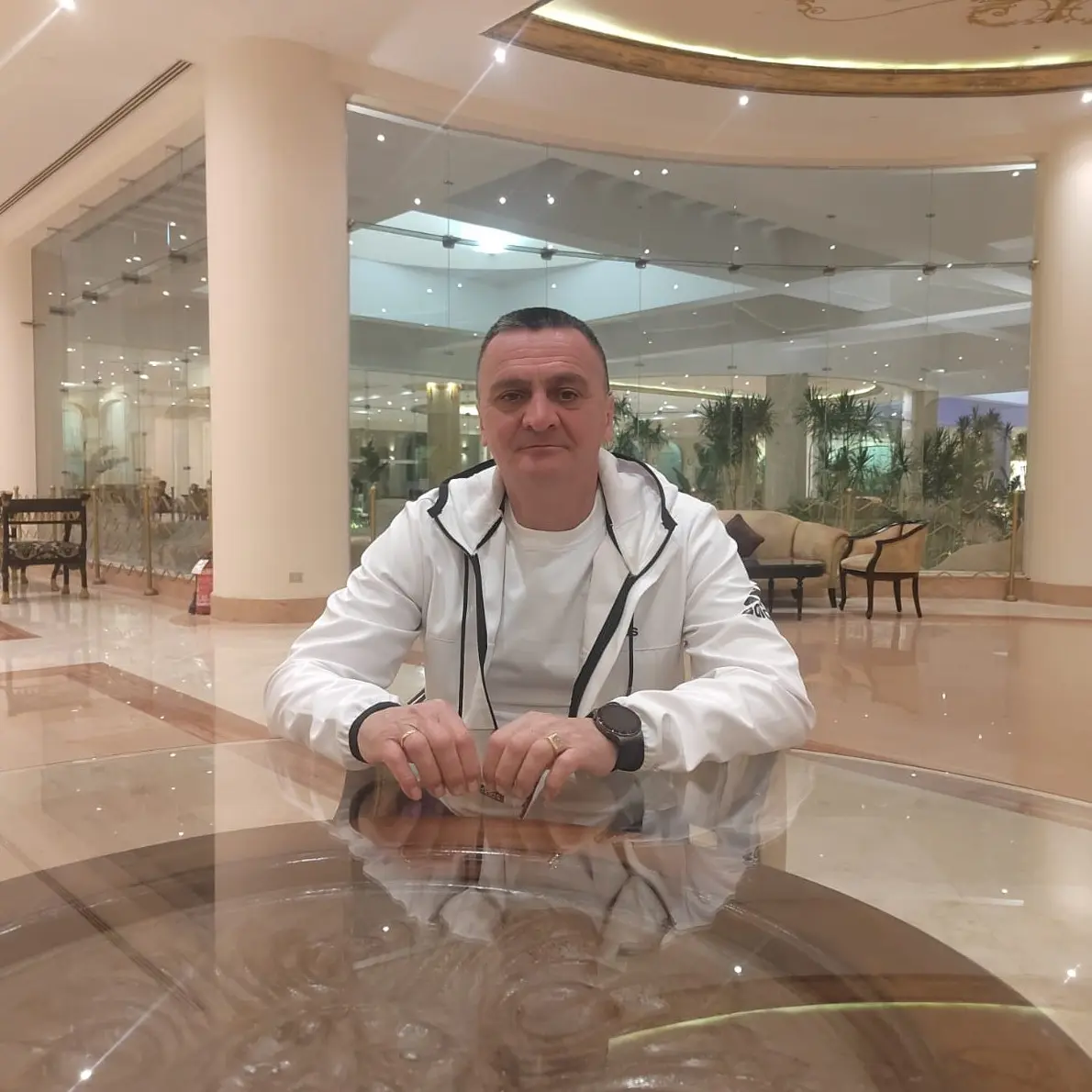 Игорь Садеков