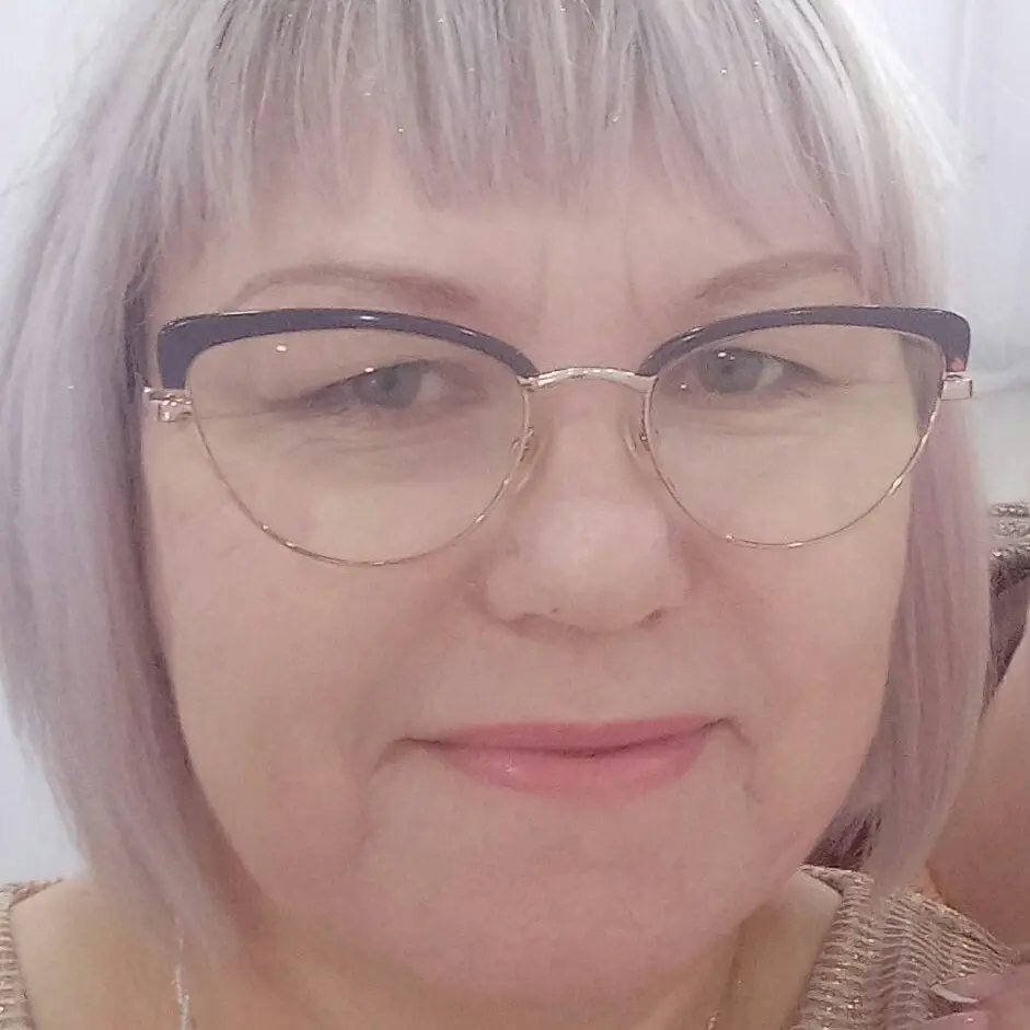 Оксана Сафонова | Сетка — социальная сеть от hh.ru