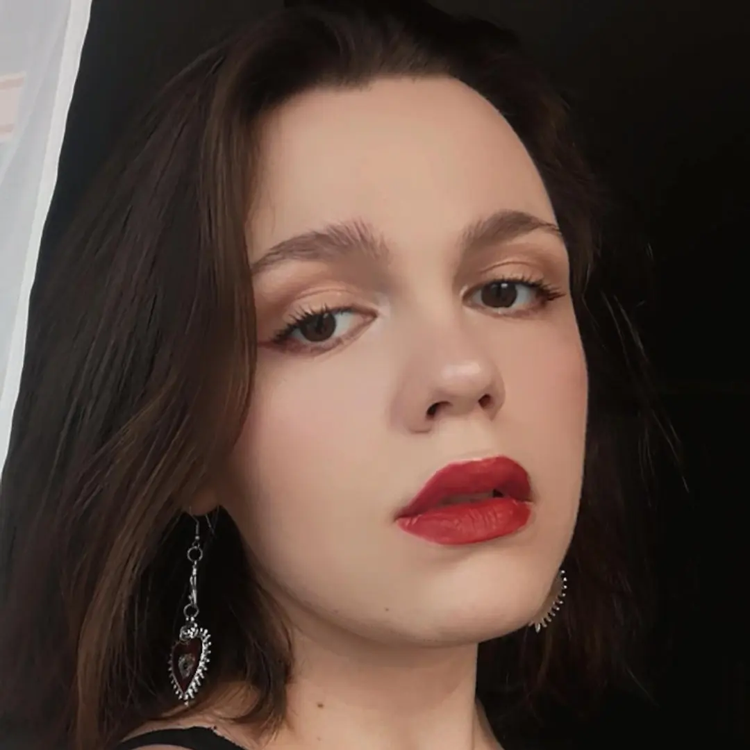 Алина Развозжаева
