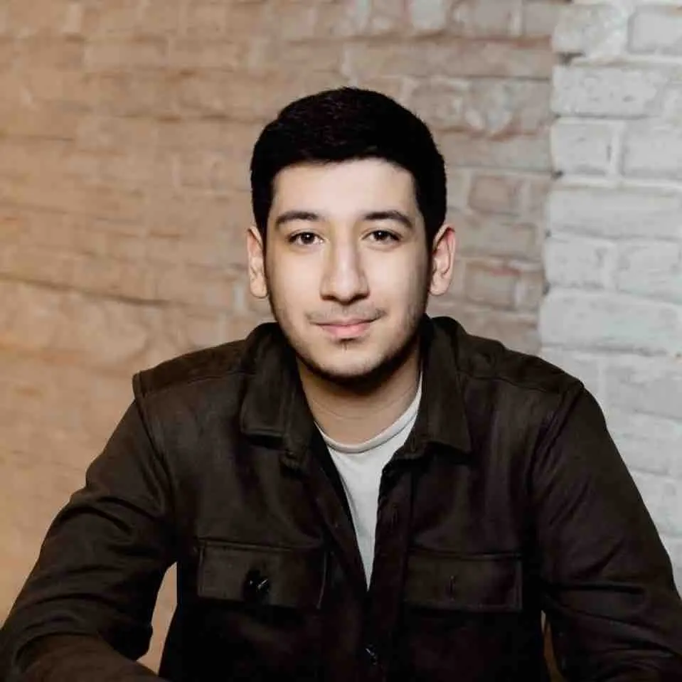 Айхан Гусейнов | Сетка — социальная сеть от hh.ru