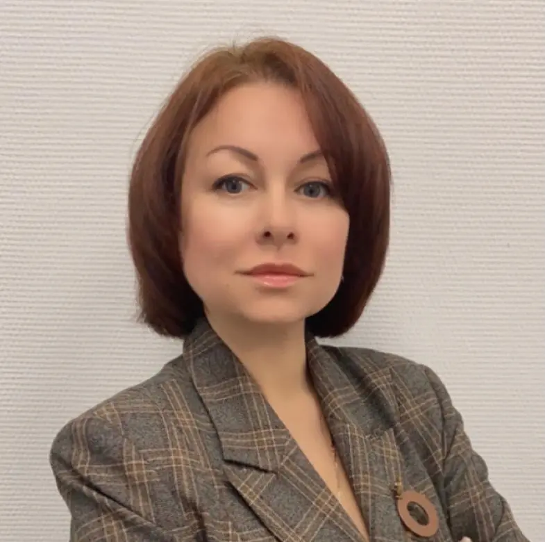 Надежда Зам