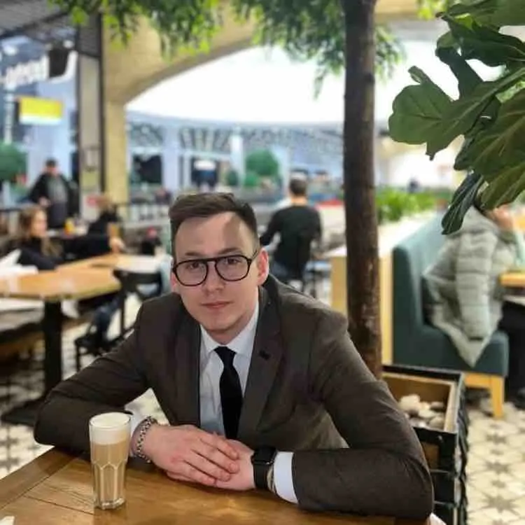 Евгений Андреев | Сетка — социальная сеть от hh.ru