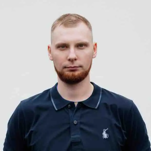 Илья Орехов