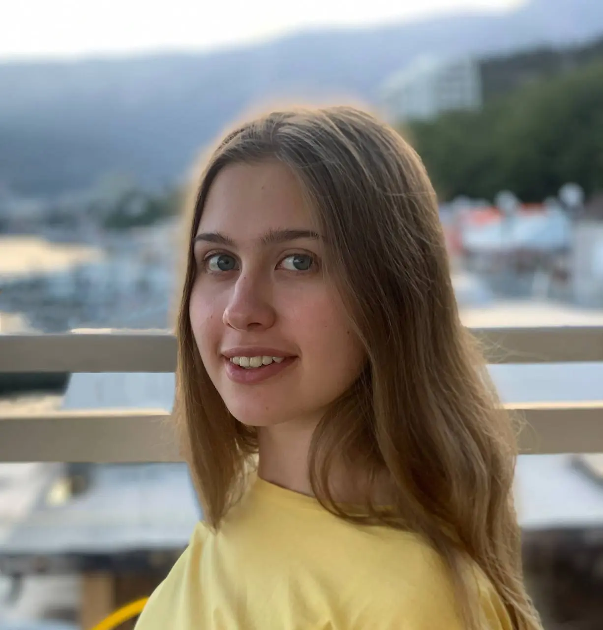 Юлия Овчухова | Сетка — социальная сеть от hh.ru