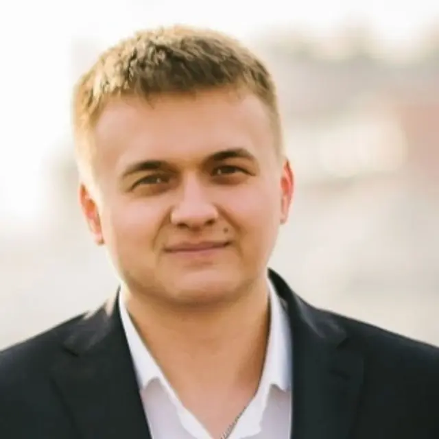 Сергей Белов
