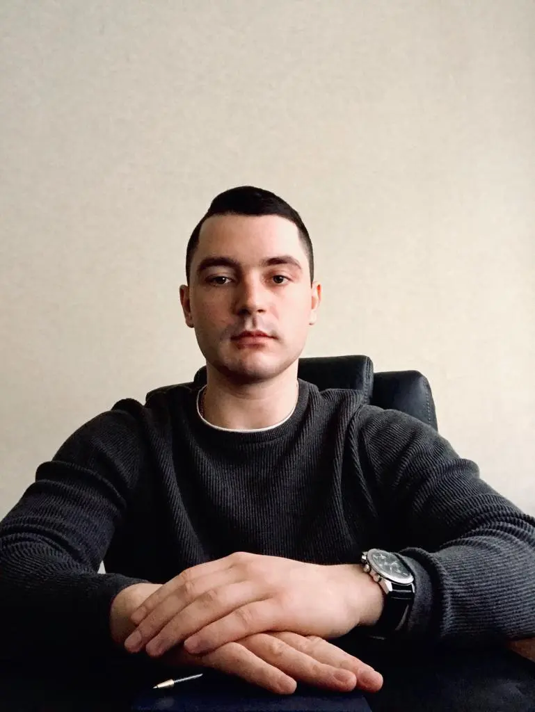 Антон Смирнов