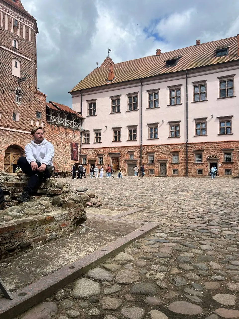 Андрей Александрычев