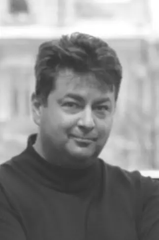 Олег Колесников