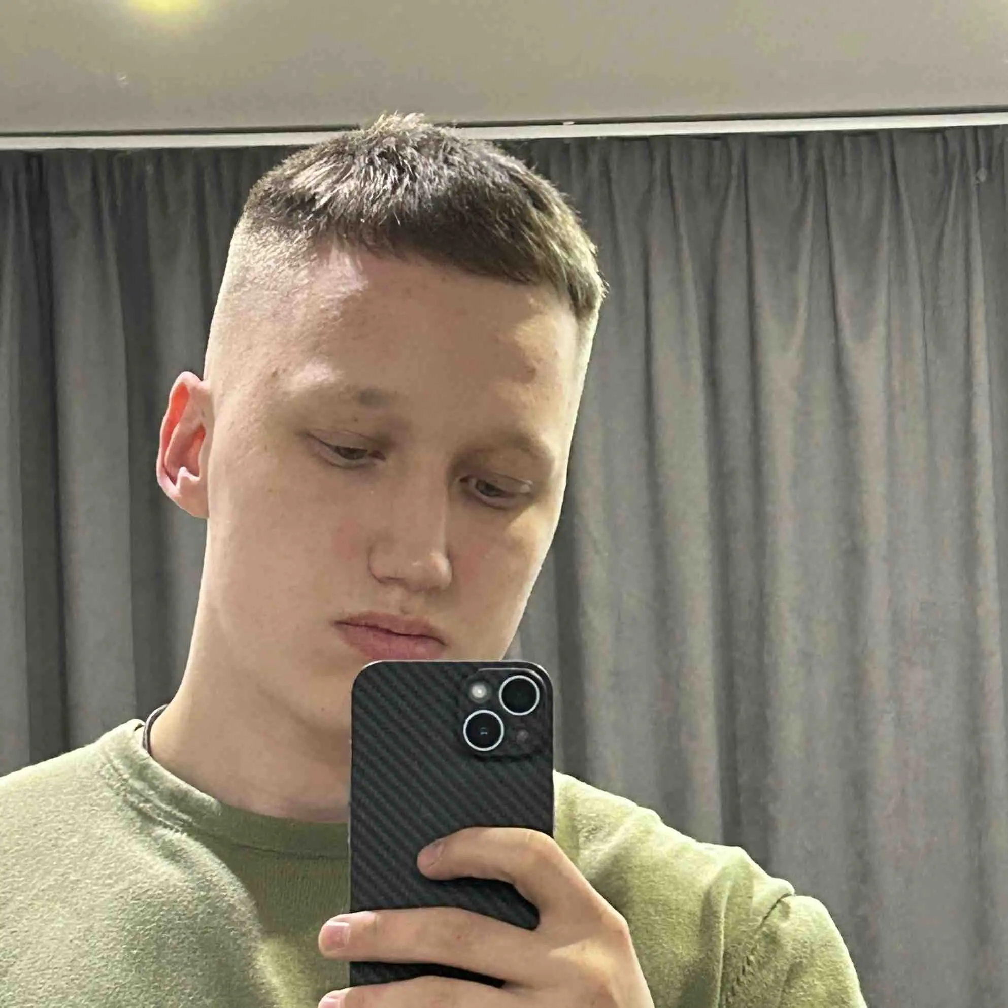 Александр Сальников