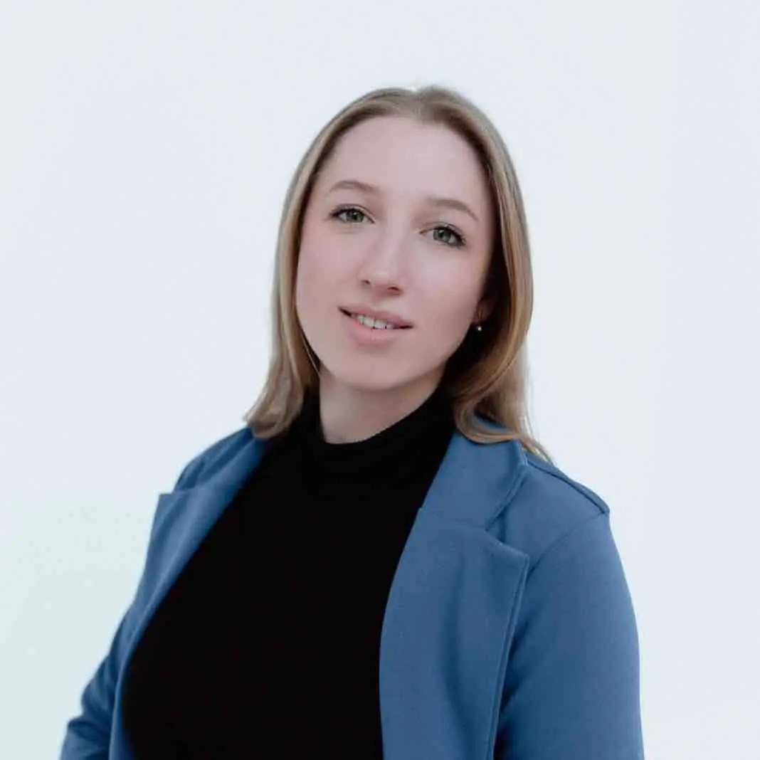 Александра Титова | Сетка — социальная сеть от hh.ru