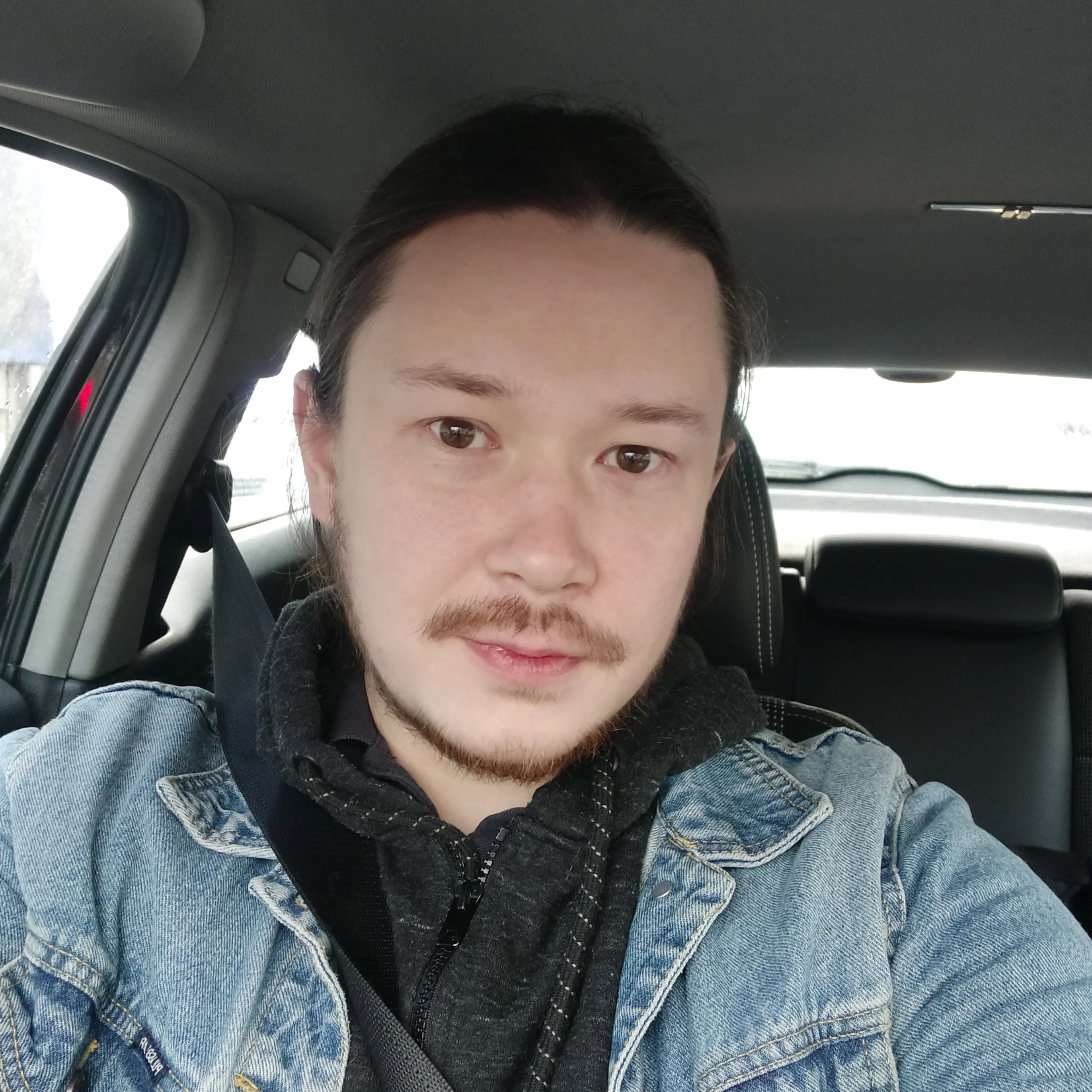 Сергей Неверов