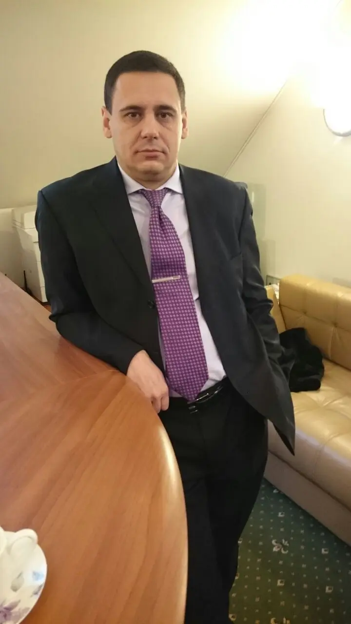 Роман Разумный