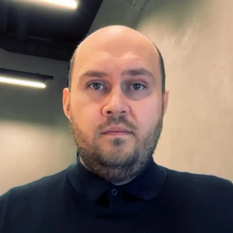 Сергей Зинов